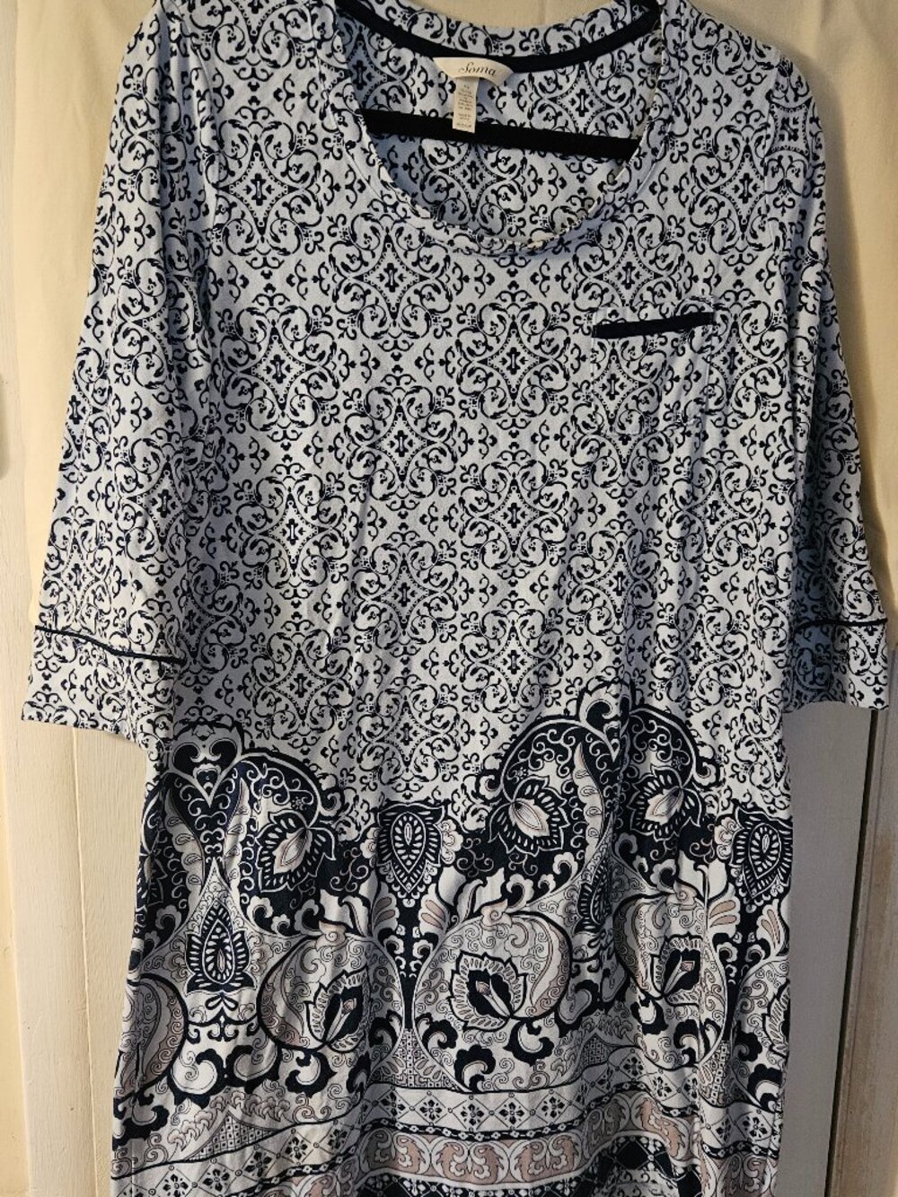 SOMA Women's M Sleepshirt